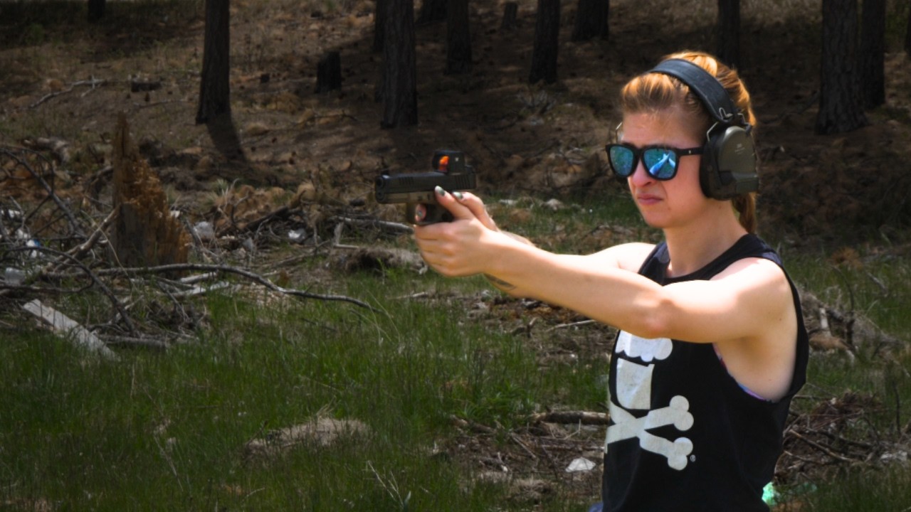 Ruger RXM pistol red dot shooting